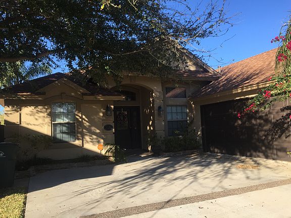 2nd image of 2020 Manzanares Dr