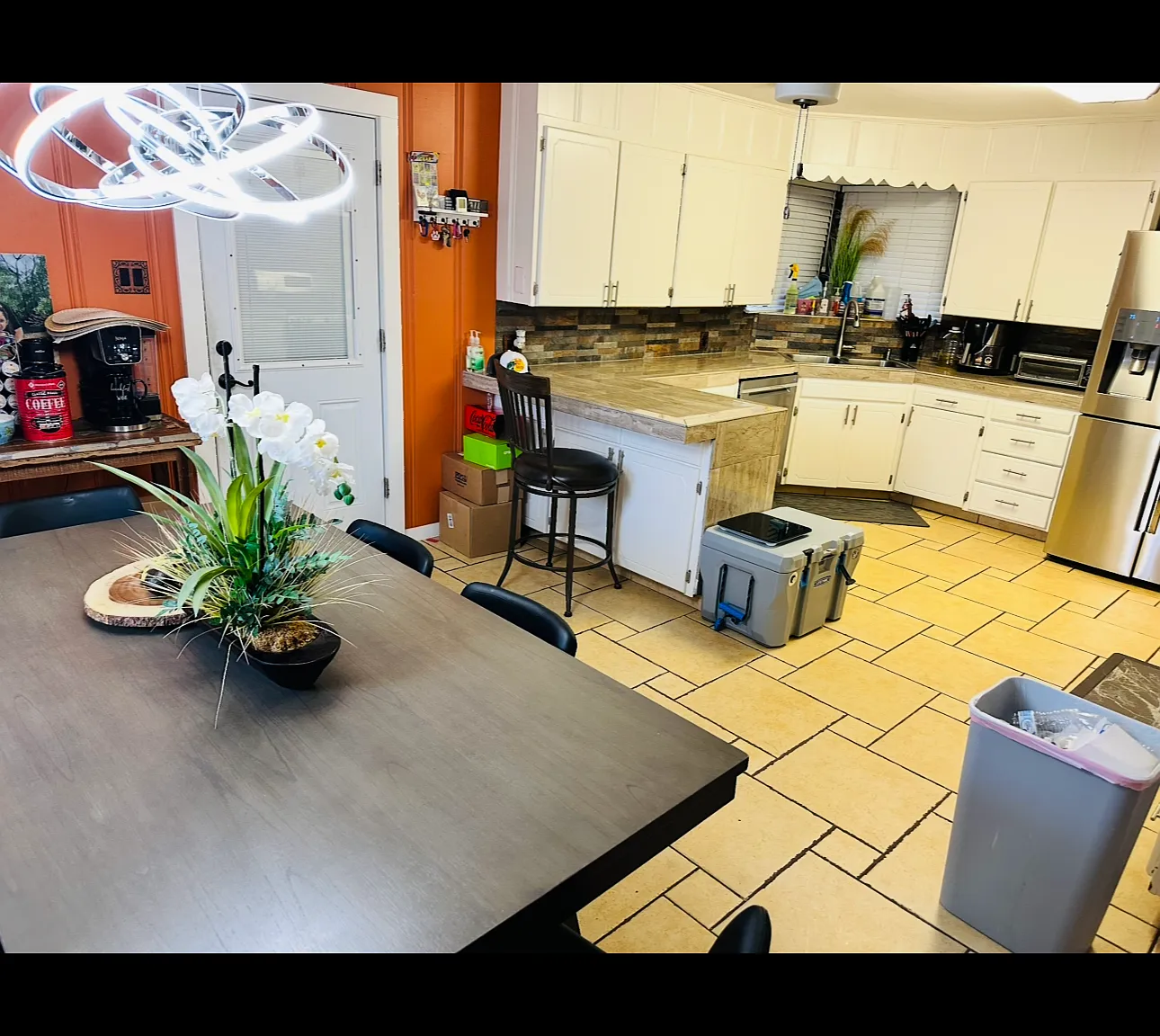 3 bed, 1850 sqft, $2,000 — Photo 3
