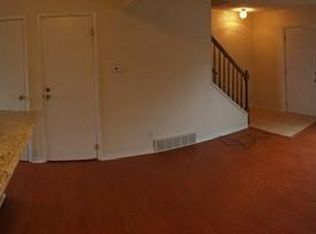 121 Oakwood Rd APT E, Charleston, WV 25314