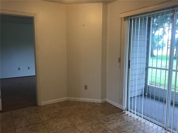 5th image of 172 Reserve 100 Cir