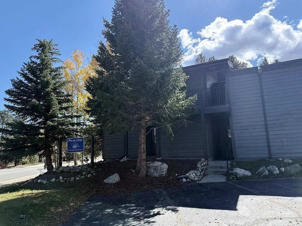 315 2nd Ave #207