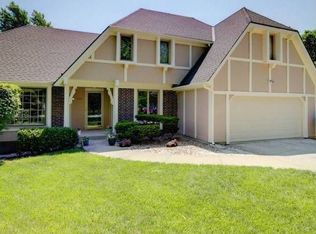 13301 W 105th St, Lenexa, KS 66215