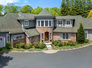 608 W Wayne Ave, Wayne, PA 19087