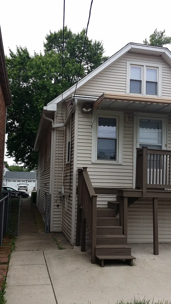 11153 S Drake Ave photo 1