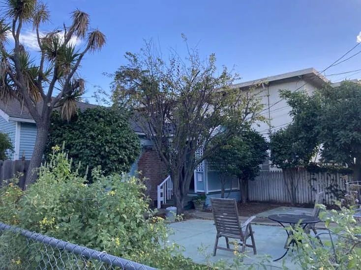 University Dr, Menlo Park — Photo 1