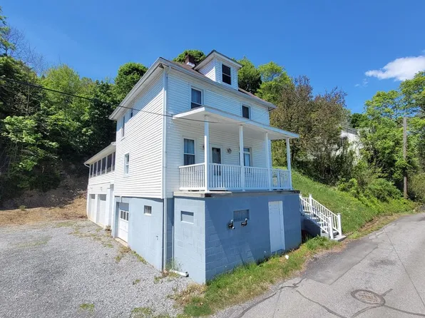 14148 Gallagher St, Mount Union, PA 17066