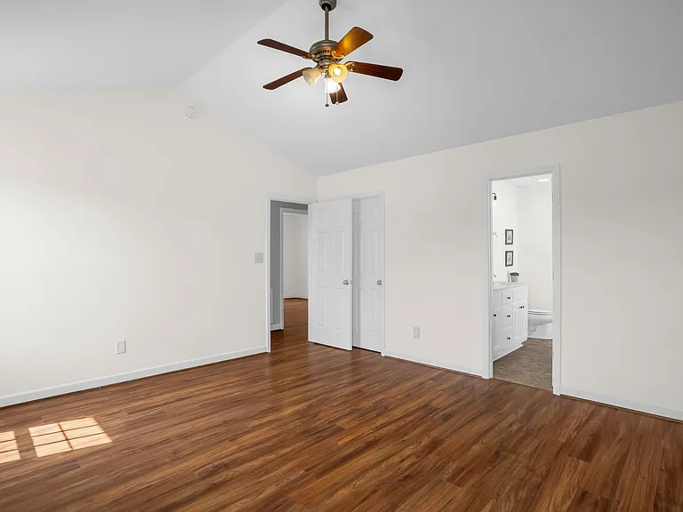 46 Bayberry Ln — Photo 20
