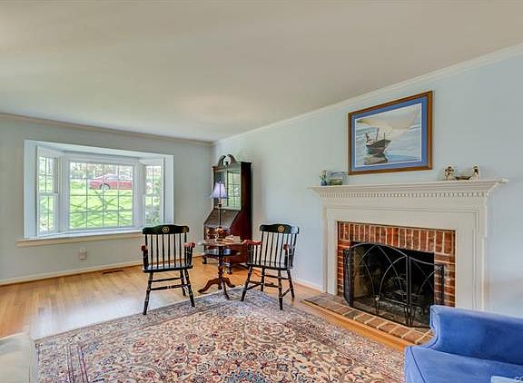 5th image of 1008 Lakewater Dr