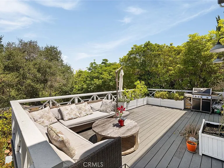3704 Prestwick Dr — Photo 48