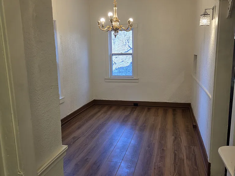 727 Hill Ave #1 — Photo 3
