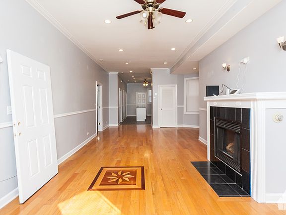 3rd image of 1943 N Lawndale Ave #1