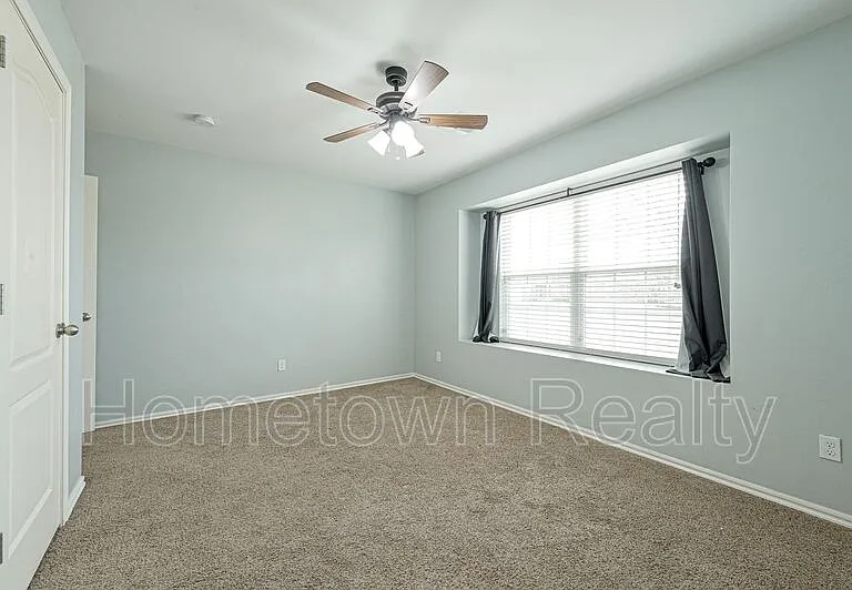 11521 SW 24th St — Photo 26