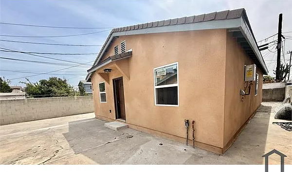 3 bed, $3,400 — Photo 3