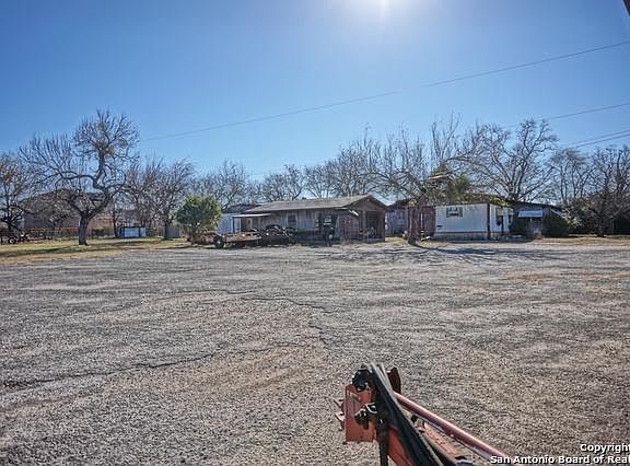 3rd image of 8540 Fm 1560 N