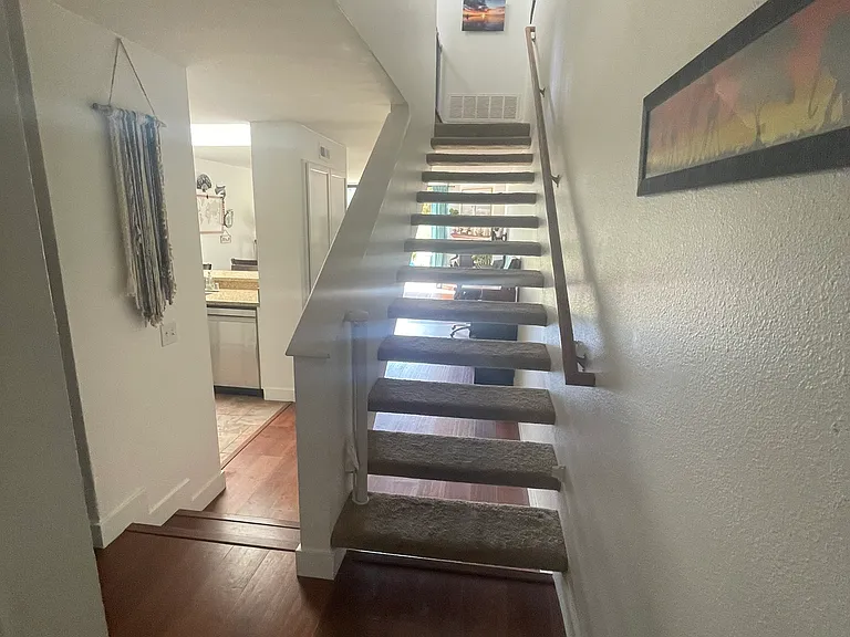 Steps to dual master bedrooms