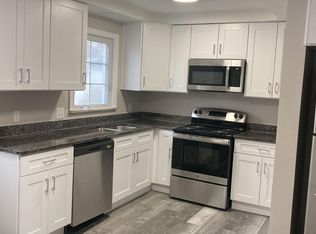 4418 Baintree Rd, University Hts, OH 44118