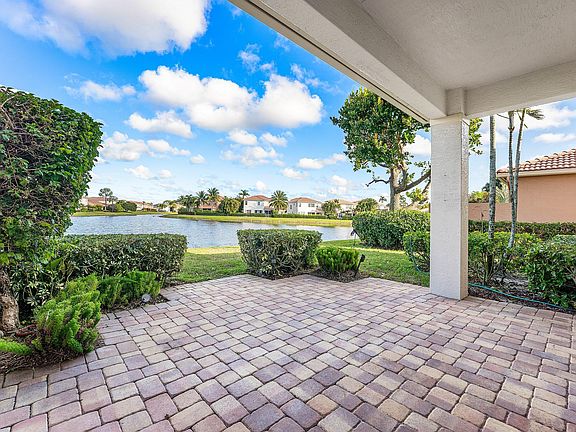 2nd image of 208 Via Condado Way
