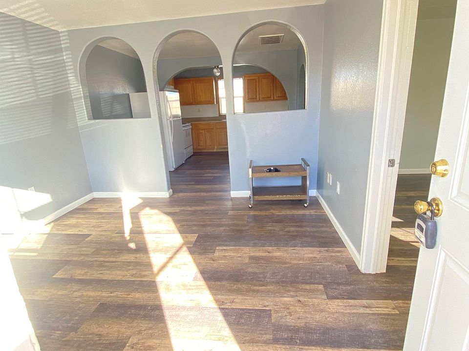 1st image of 1742 1st Ave Unit 3AVENUE