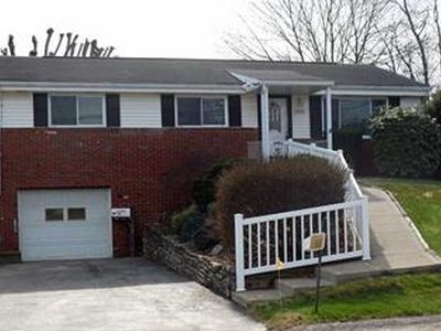 4901 Havana Dr, Pittsburgh, PA, 15239