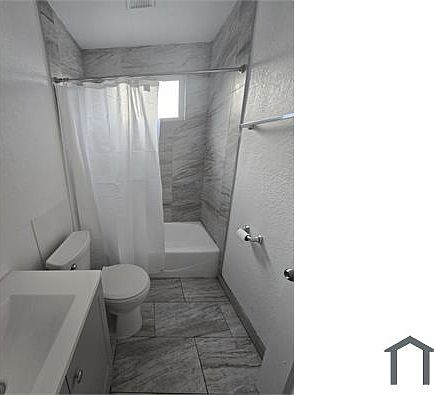 4th image of 3969 Denker Ave APT 2