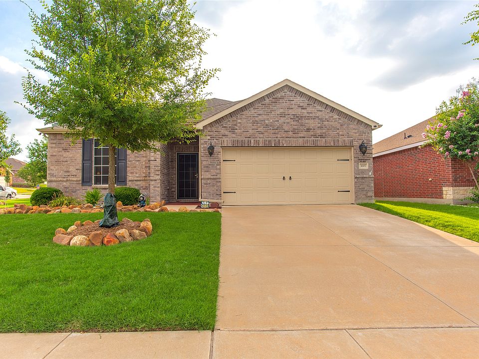 1st image of 3007 Whispering Pine Blvd
