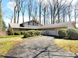 1057 Kingsley Rd, Rydal, PA 19046