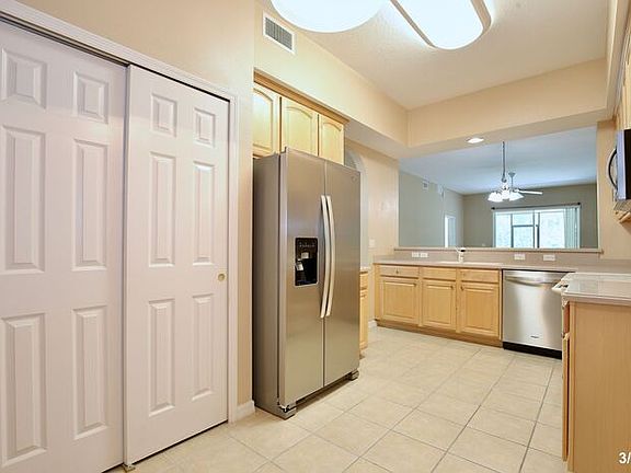 3rd image of 9434 Myrtle Creek Ln APT 902