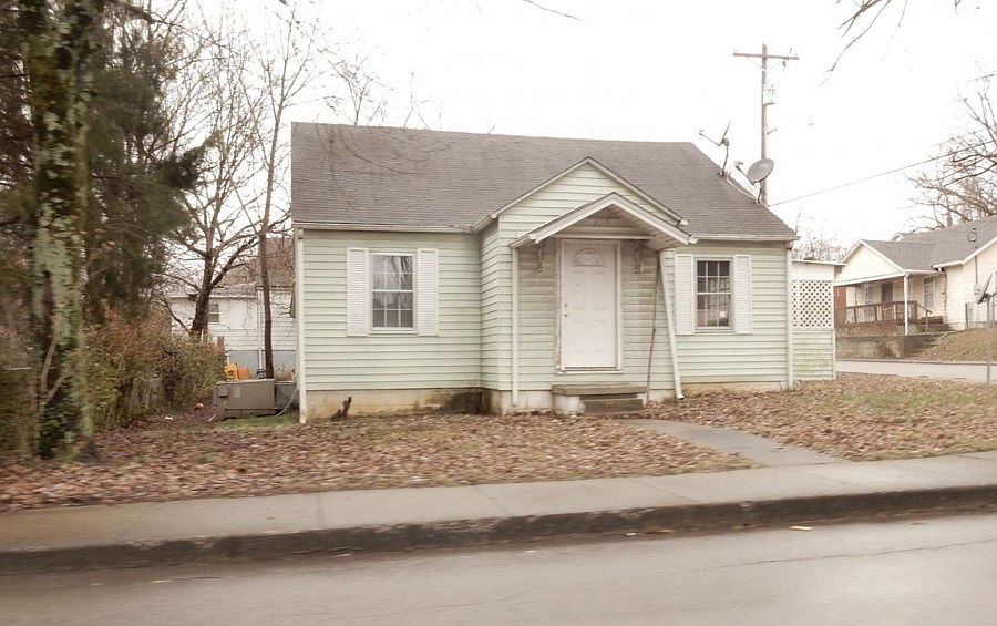 1st image of 103 Park Ave