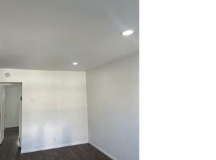 150 N Calaveras St, Fresno, CA 93701