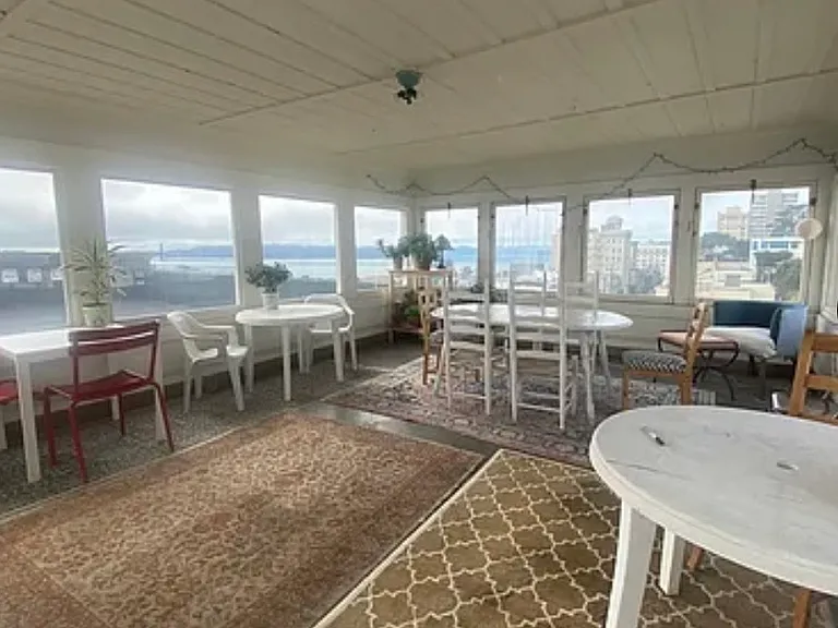 2335 Larkin St #32 — Photo 17