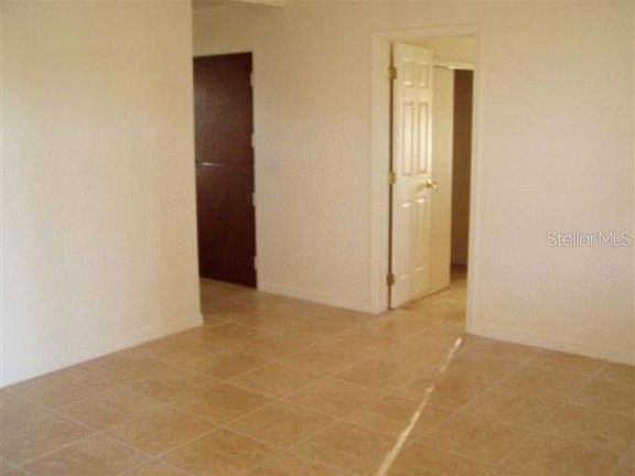 3rd image of 401 Boca Grande Blvd