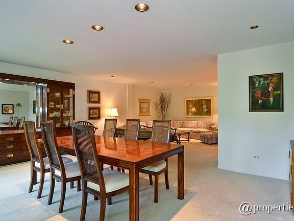 Living Room/Dining Room