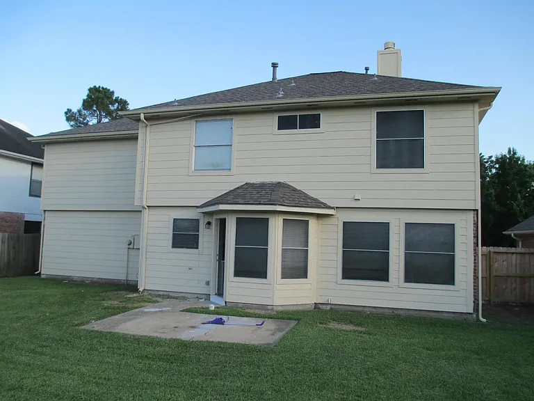 16714 Cheshire Place Dr — Photo 24