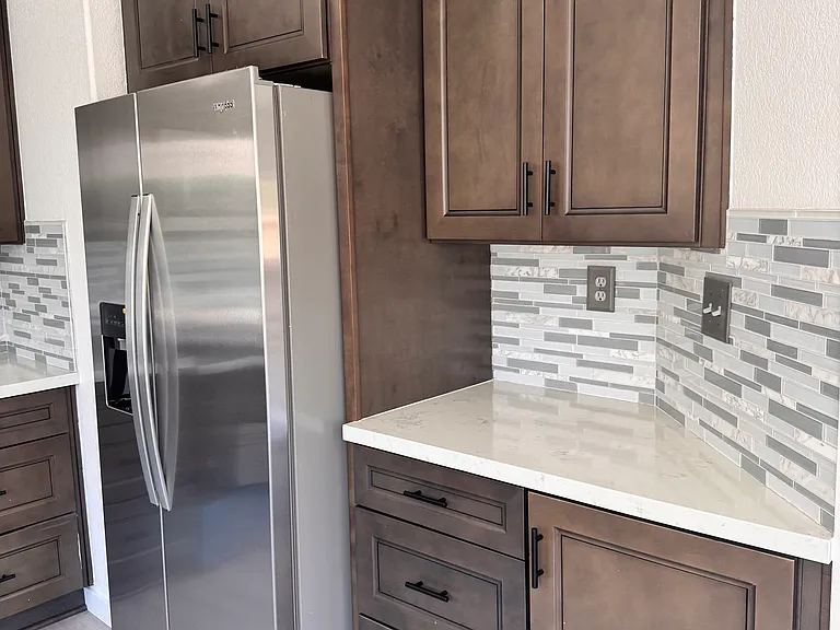 1770 Solana Gln — Photo 35