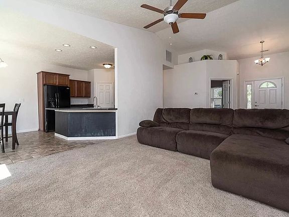 5th image of 2892 Katmai Ct