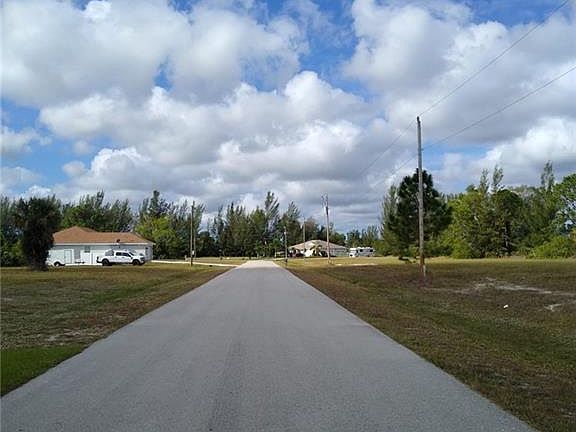 2nd image of 1535 NE 36th Ln