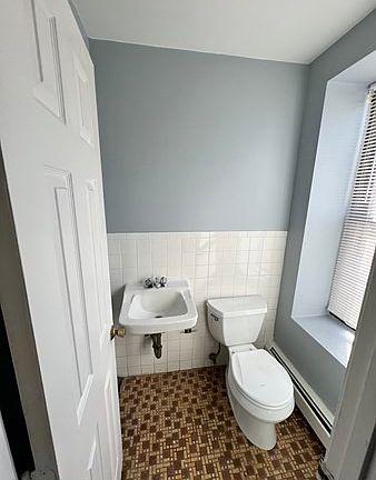 2nd image of 3150 Washington St #2