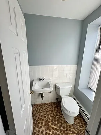3150 Washington St #2 — Photo 2