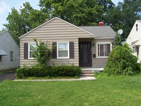 12401 Garland Ave, Garfield Heights, OH 44125