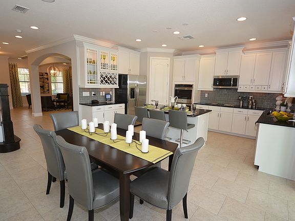 Open floorplan for entertaining