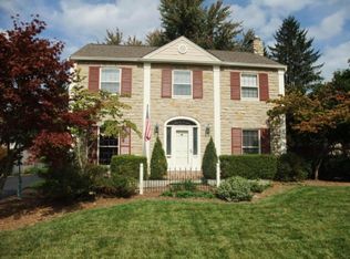 1596 Berkshire Rd, Columbus, OH 43221