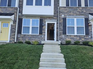 9274 Tanfield Dr, Fredericksburg, VA 22408