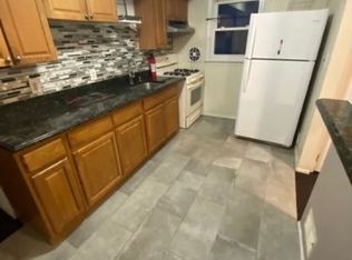 363 E Lake Ave, Rahway, NJ 07065