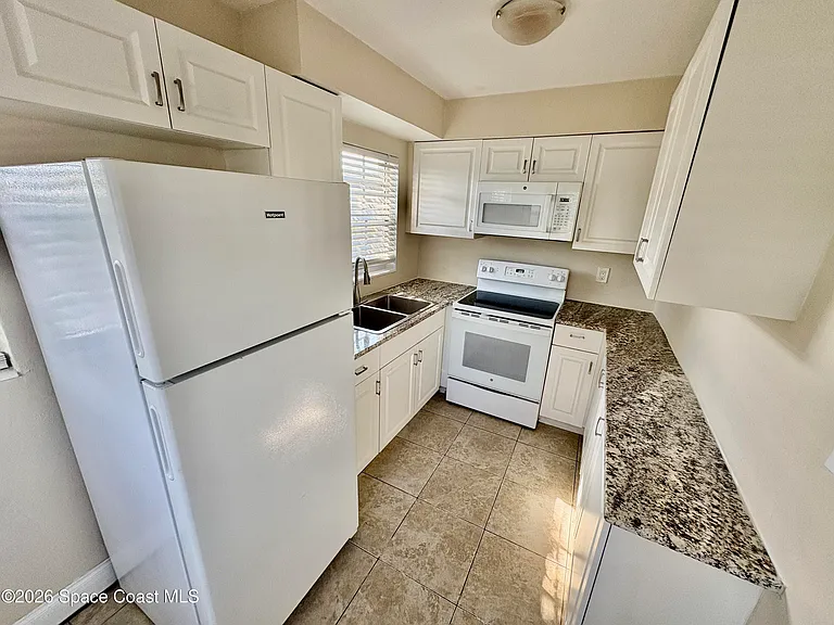 405 Adams Ave #1 — Photo 6
