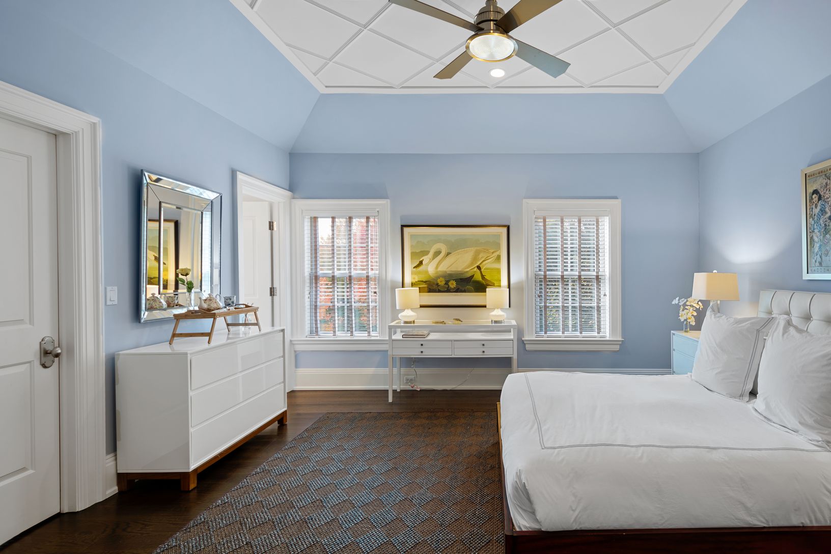  Second floor guest suite