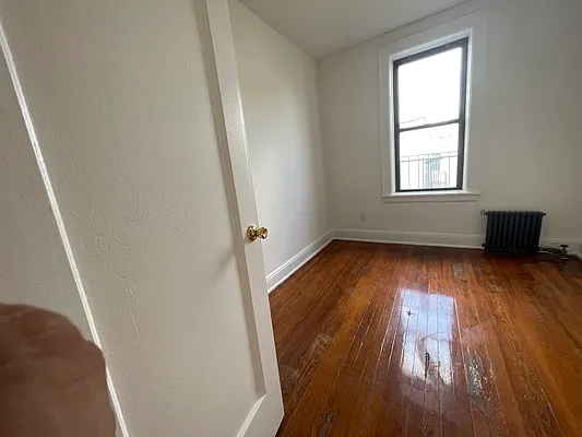 Rented by MQ Realty LLC | media 5