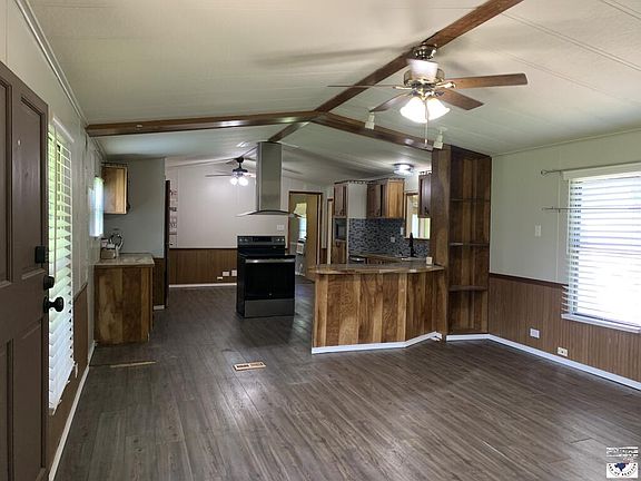 2nd image of 31 Randy Dr