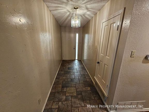 5th image of 6906 Elmwood Ave
