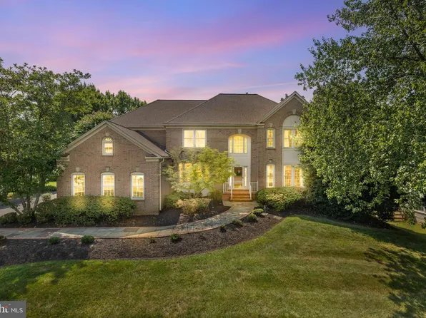 6473 Lake Meadow Dr, Burke, VA 22015