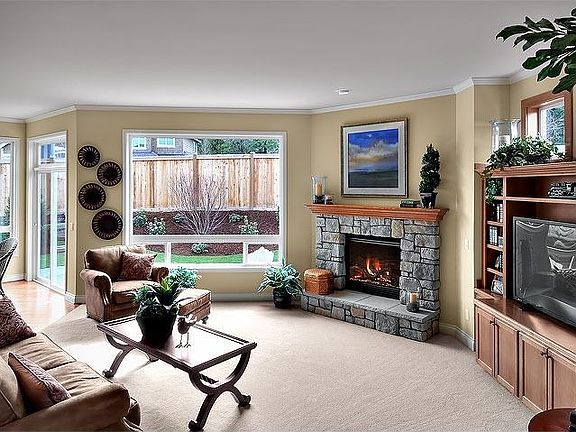 4th image of 22401 SE 31st Pl